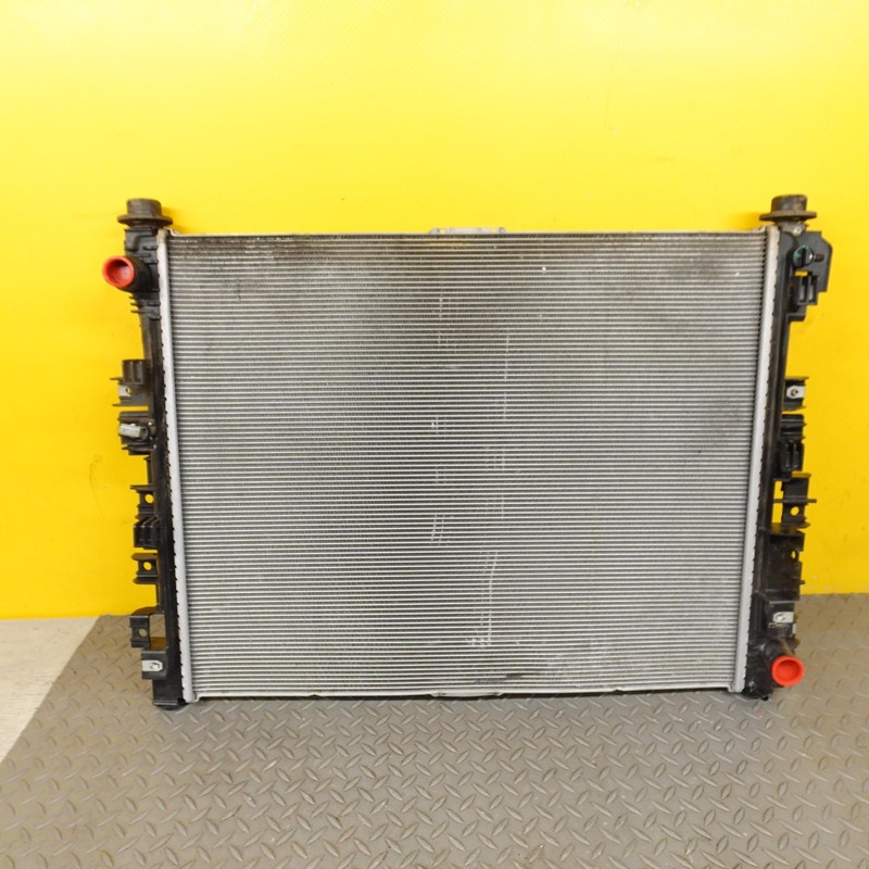 2021-2024 BUICK ENVISION ENGINE COOLING COOLANT RADIATOR OEM 84752385