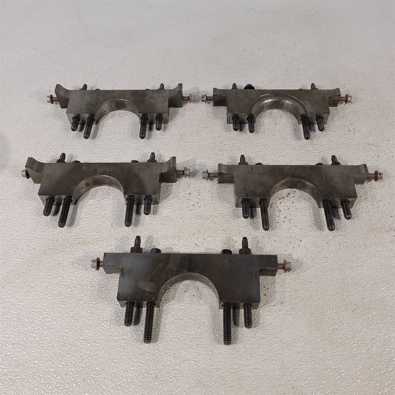 05-07 Corvette C6 Engine Block Main Cap Set Caps LS2 6.0 Aa7442