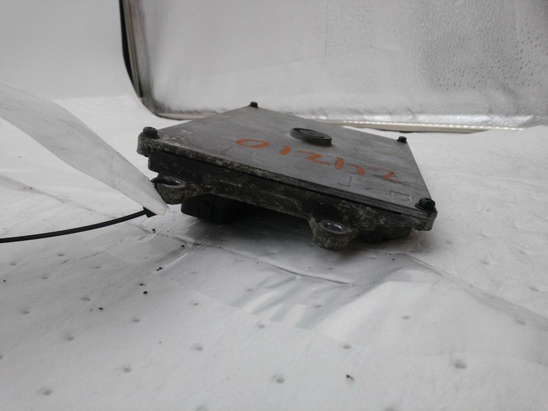 Used Engine Control Module (ECM) fits: 2010 Honda Cr-v Electronic Control Module