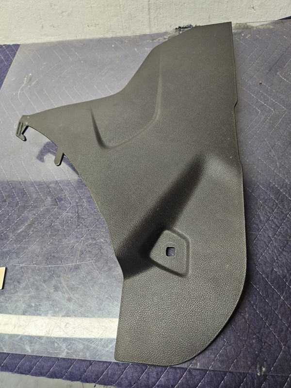 2012 2013 2014 Ford Focus OEM Center Console Left Side Cover Panel Trim Assembly