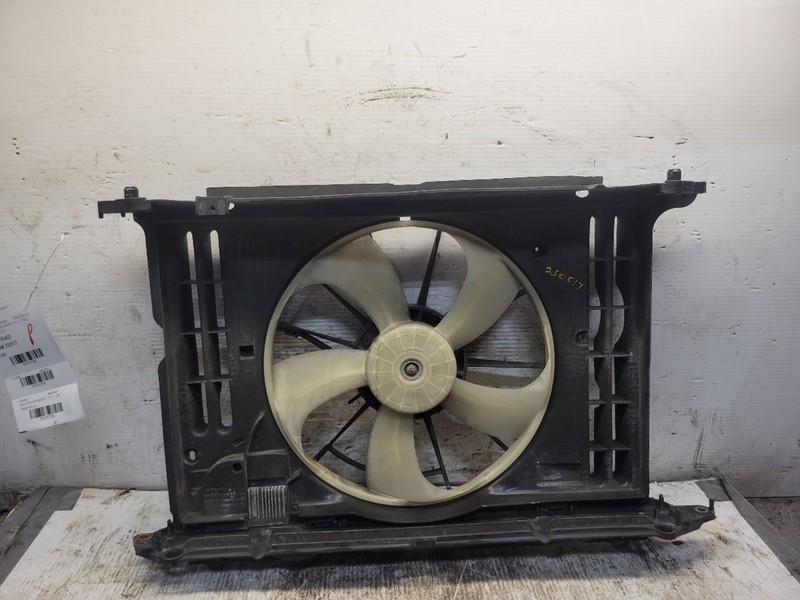 Radiator Fan Motor Fan Assembly 2ZRFE Engine Fits 09-13 COROLLA 1757708