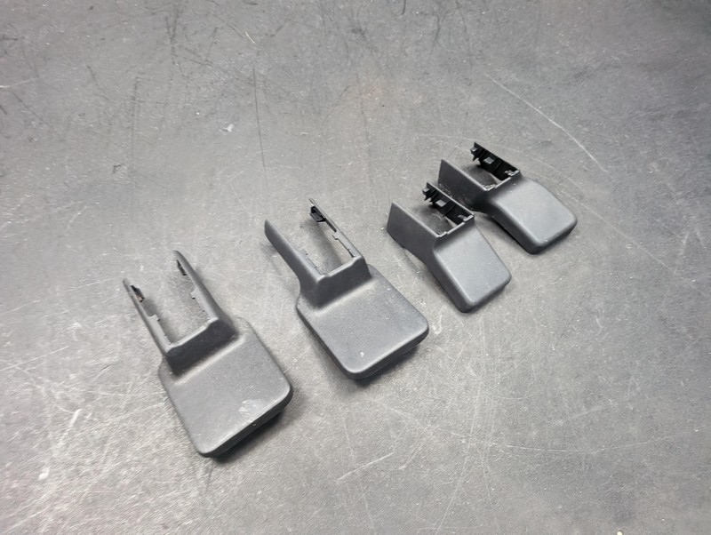 4PC Front Left Seat Track Cover 2019 Infiniti QX50 87555-5NB0A 2020 2021 - 2024