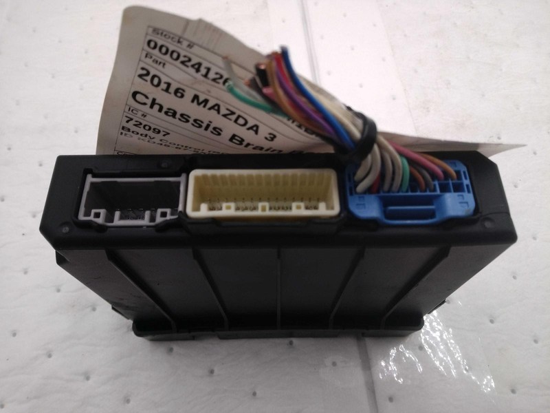2016 Mazda 3 Body Control Module OEM KD45675X0A 54K Miles Grey