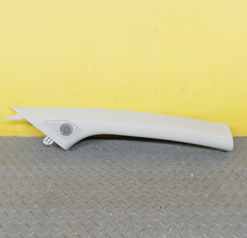 2023-2025 KIA SPORTAGE WINDSHIELD RIGHT SIDE A PILLAR TRIM COVER PANEL OEM