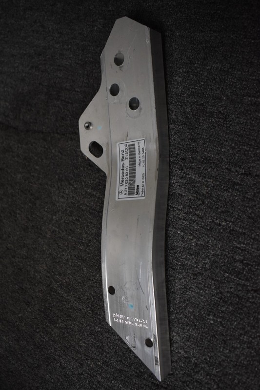 2019-2020 MERCEDES BENZ E53 AMG 4MATIC FRONT BRACKET FACTORY OEM