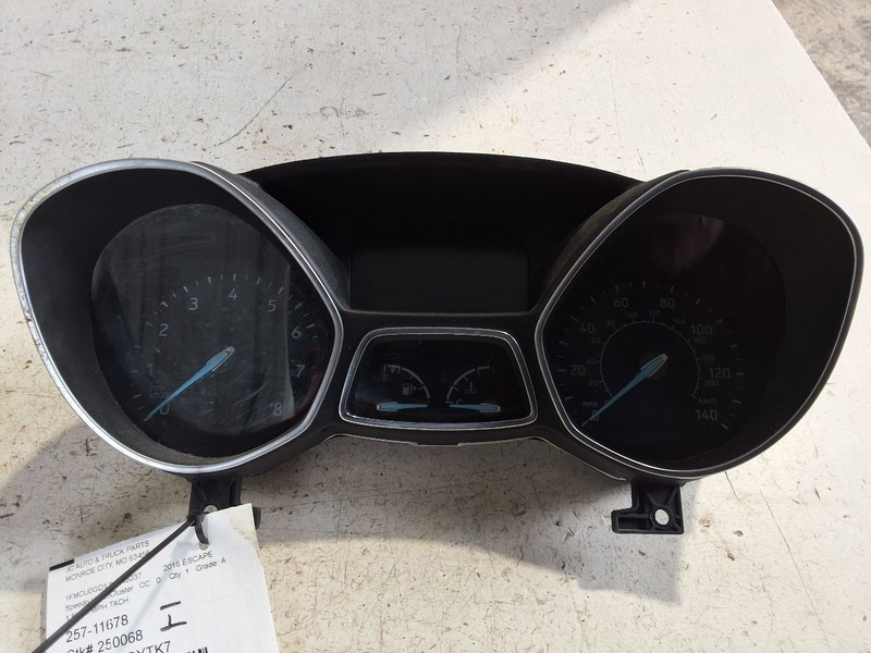 Speedometer Cluster MPH Fits 18 ESCAPE 3411076