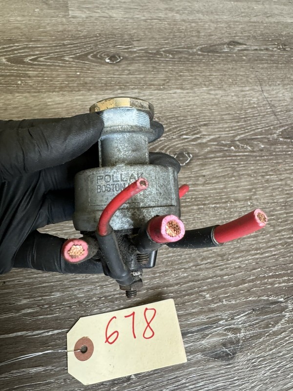 PollakJohn Deere Key Switch 4-Position