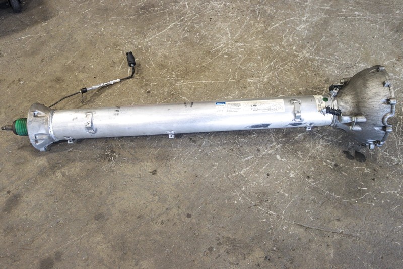 2006-2008 Chevy Corvette Z06 Torque Tube Assembly Manual 38k Miles 24236105 USED