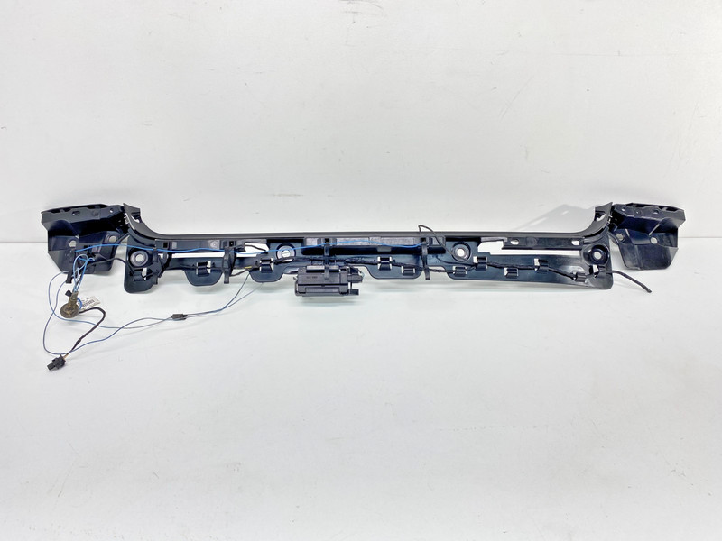 07-13 BMW E93 3 Series Convertible Rear Center Bumper Guide Bracket Mount OEM✅