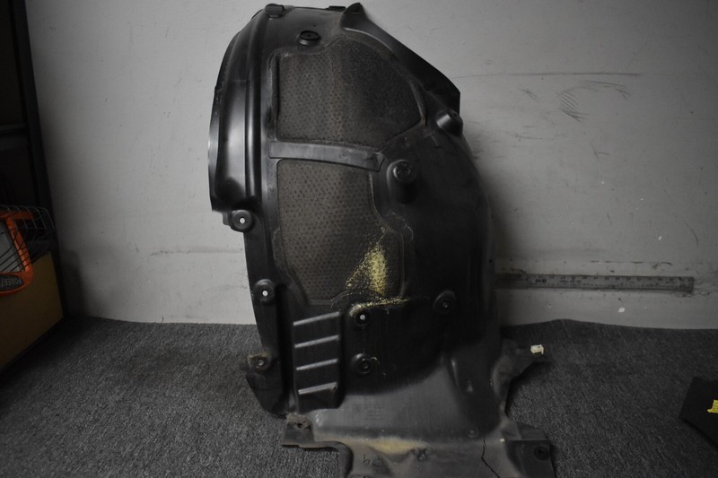 2016-2020 BMW 750I FENDER LINER LEFT SIDE FACTORY OEM