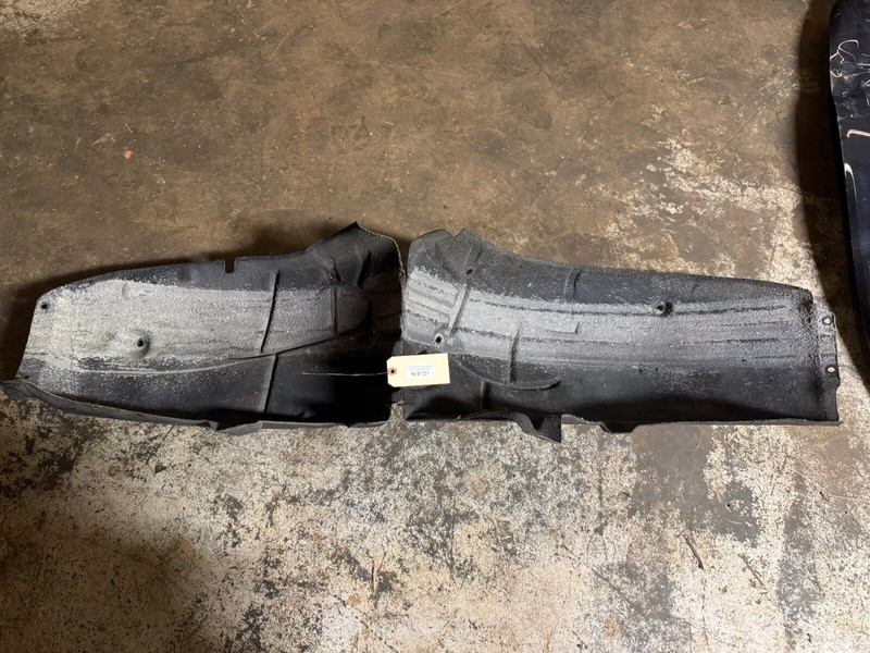 2017-2023 TESLA MODEL 3 REAR RIGHT SIDE FENDER LINER FACTORY 8121 S18