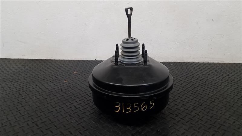 99-02 Chevrolet Silverado 1500 Power Brake Booster Vacuum OEM 18060777