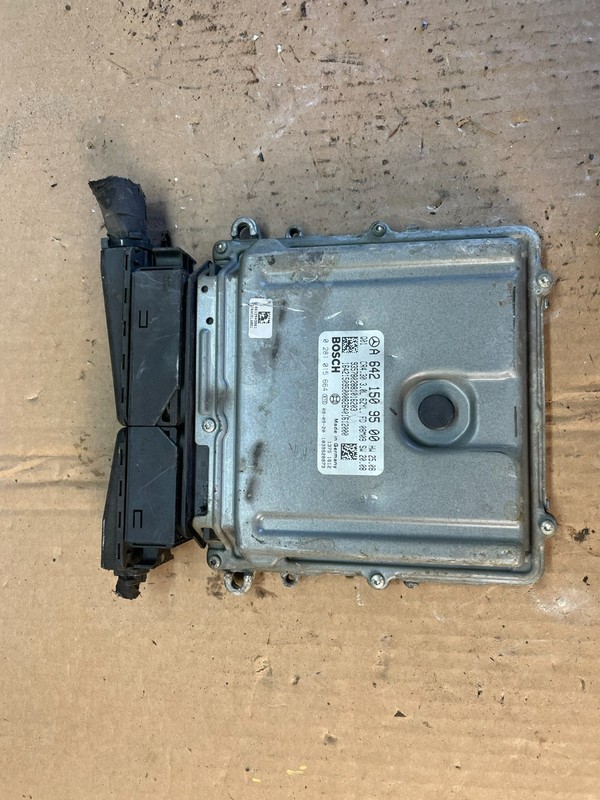 2007 to 2009 Mercedes Sprinter ECU ECM Engine Control Module Unit OEM AC5404 DG