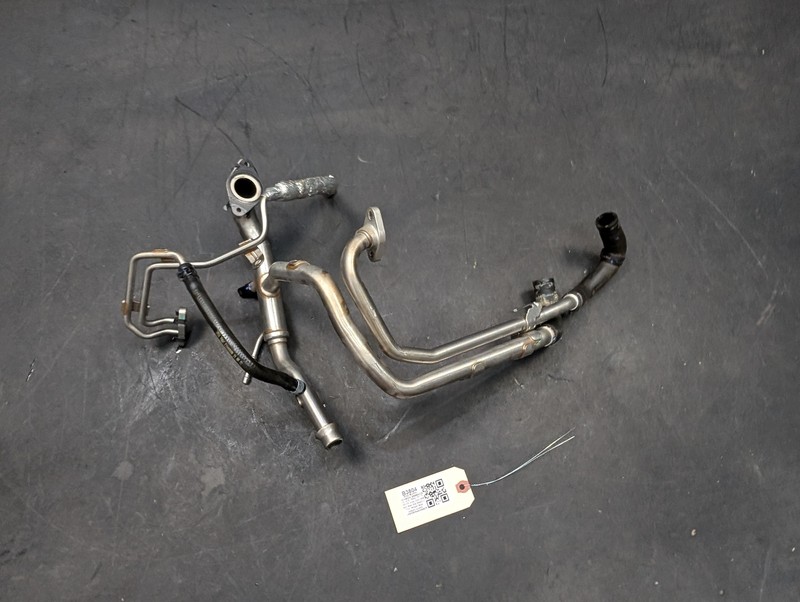Engine Coolant Heater Exhaust & Air Bleed Pipe 2022 Buick Envision 2021 2023