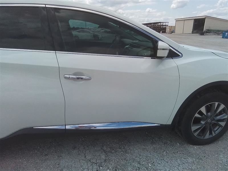 Passenger Right Front Door Fits 15-20 MURANO 3292780