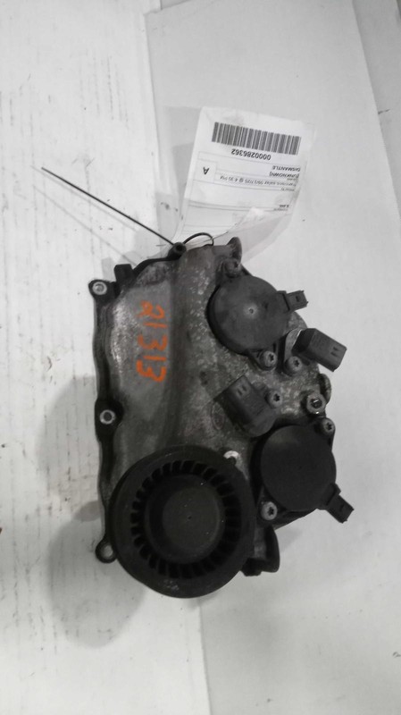 Used Right Upper Engine Timing Cover fits: 2015 Land rover Range rover sport 3.0