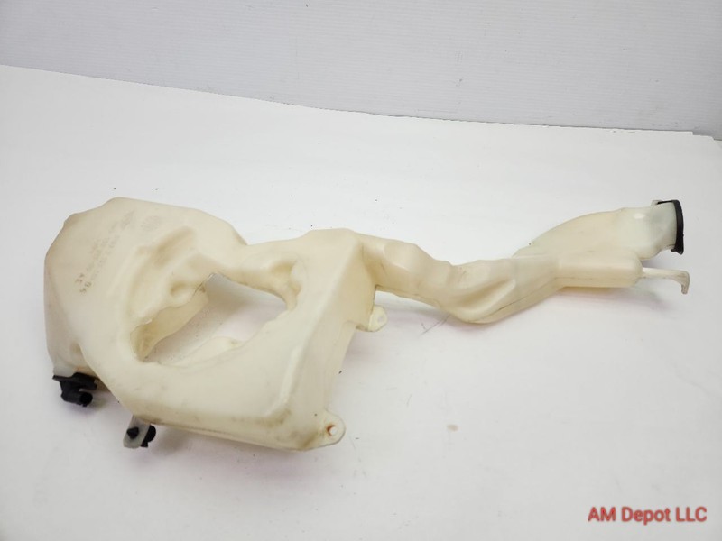 2011 Mini Cooper S R56 R57 R55 R58 Windshield Washer Reservoir 61677157124