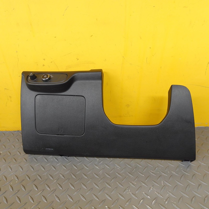 2022-2023 CHEVROLET BOLT EV DASHBOARD LEFT SIDE KNEE BOLSTER TRIM COVER 42792829