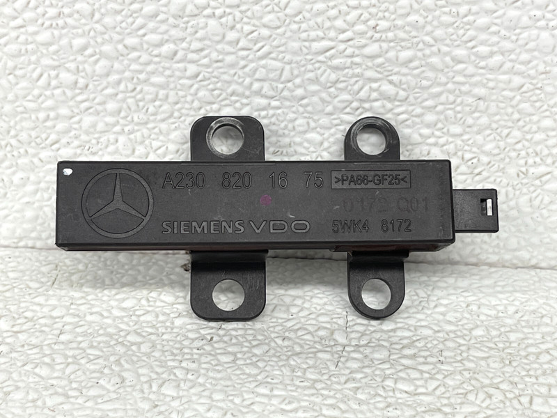 ⭐07-12 MERCEDES SL-CLASS KEYLESS GO ANTENNA SENSOR CONTROL MODULE OEM LOT2611