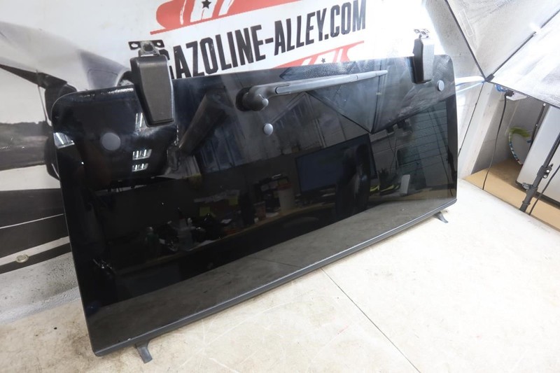 2012-2018 Jeep Wrangler JK OEM Rear Back Glass Tinted Heated 68089014