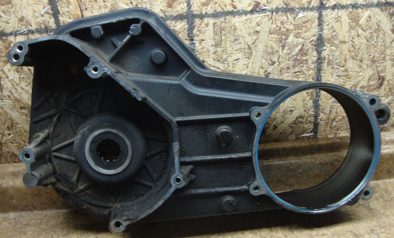2001 Harley Davidson Electra Glide FLHTCI Engine Cover Casing Panel Case H6
