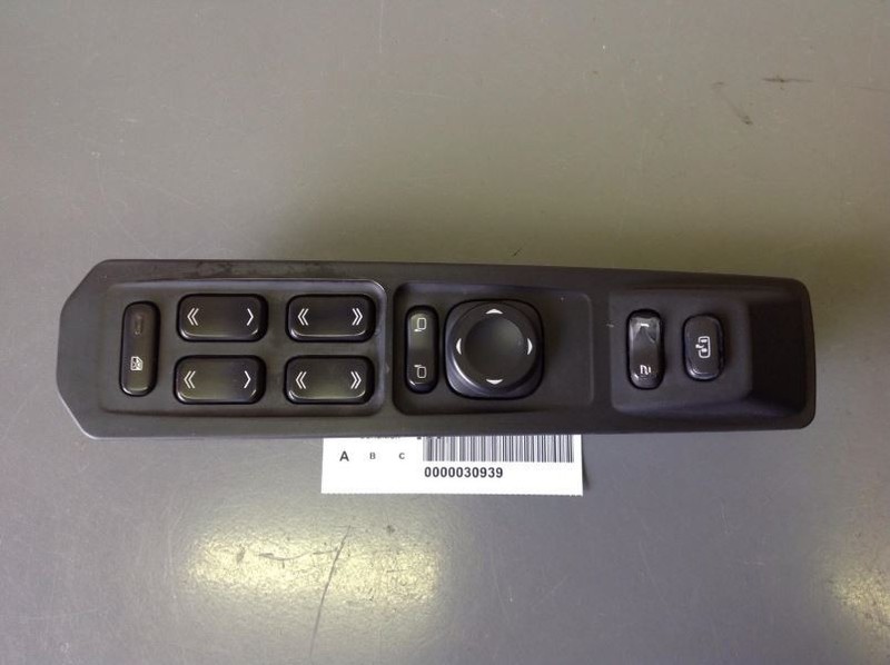 Left Driver Front Door Master Window Switch Fits 2003-2007 Cadillac CTS 75967