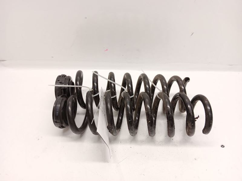 16-22 Mercedes GLC300 Rear Suspension Coil Springs Pair 2533240104