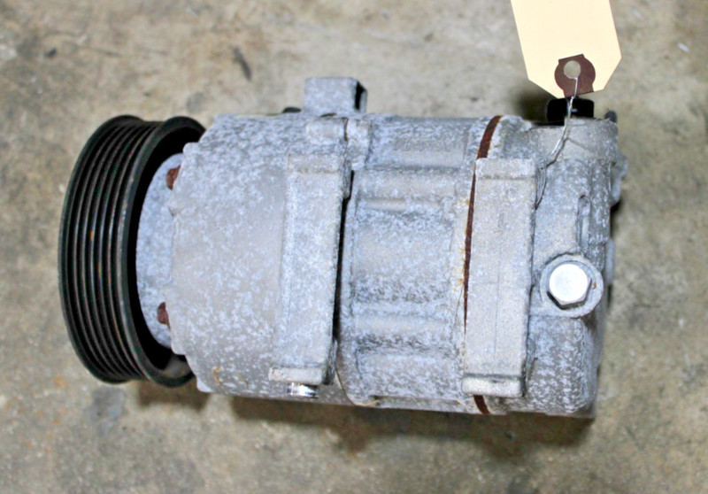 2012-2017 HYUNDAI AZERA 3.3L AC Compressor 977013V410 OEM