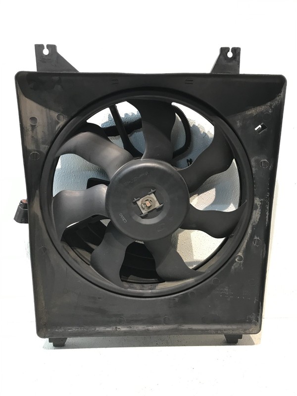 2006-2011 KIA Sedona Auxiliary Radiator Fan Assembly Right Side OEM
