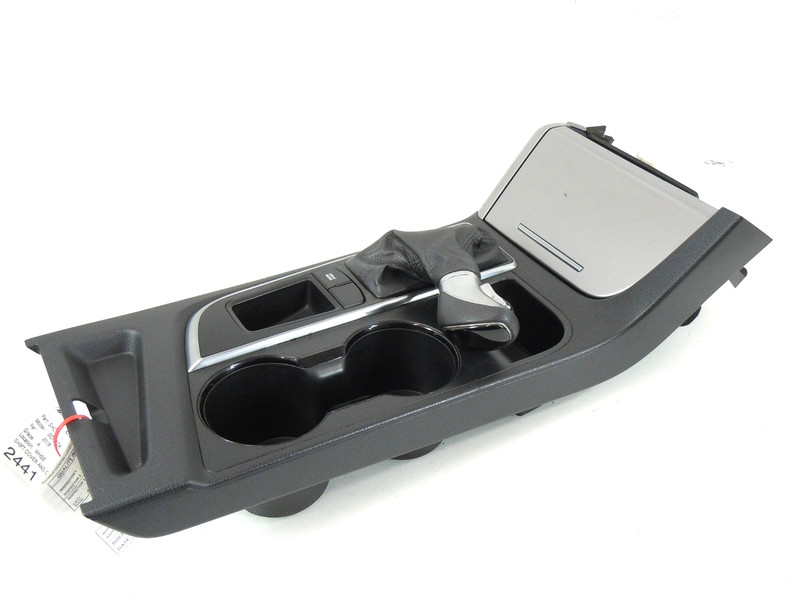 2016 16 Hyundai Sonata Center Console Cup Holder Shifter Trim OEM