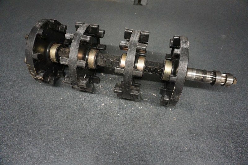 1999 Ski-Doo OEM Drive Cog Kog Axle Shaft W Sprockets 415117600 Summit 500 670