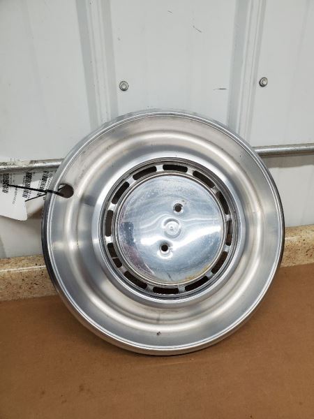 Wheel Cover HubCap 15" Wheel Fits 75-76 FIREBIRD 282396
