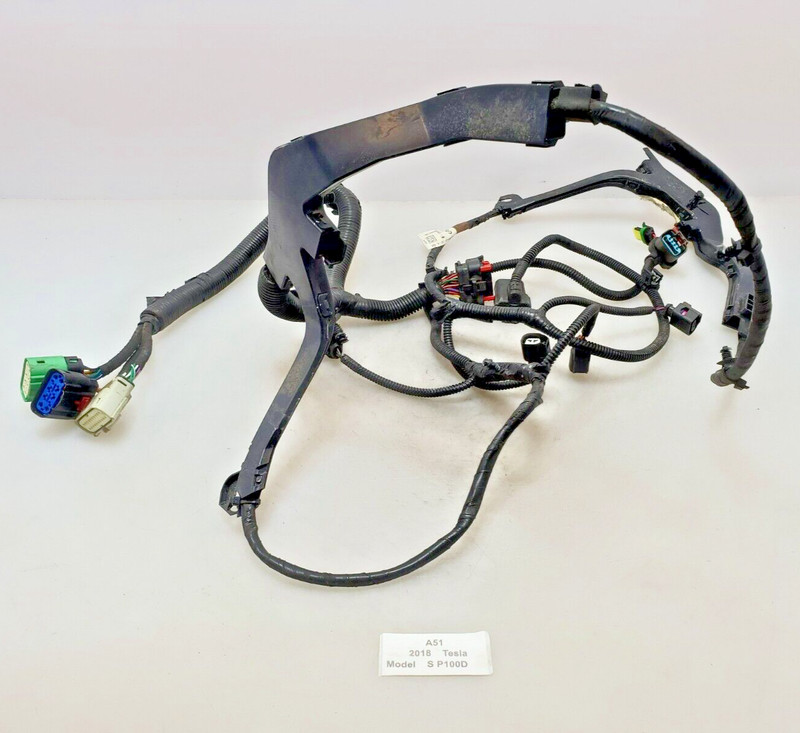 ✅ 2016-2020 OEM Tesla Model S Rear Subframe Wiring Harness Cable