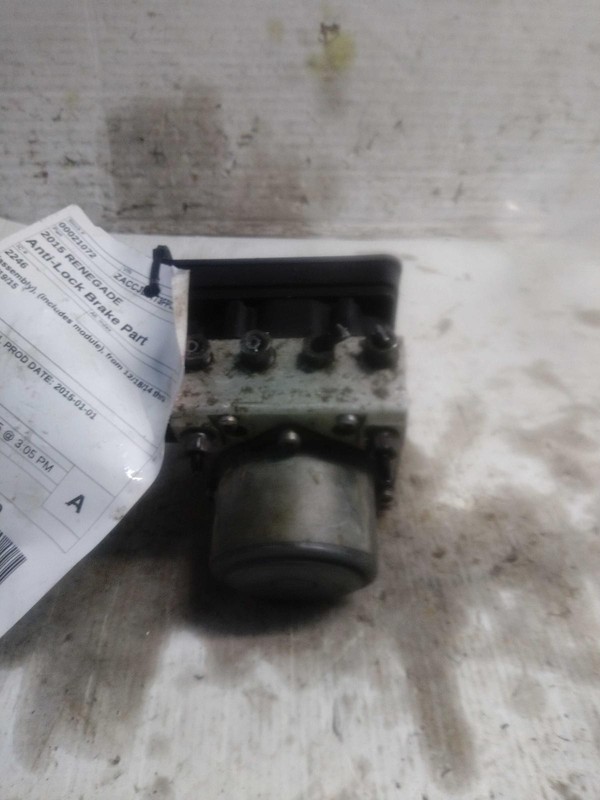 2015 Jeep Renegade ABS Pump & Motor Assembly OEM 68286050AA 62000 Miles