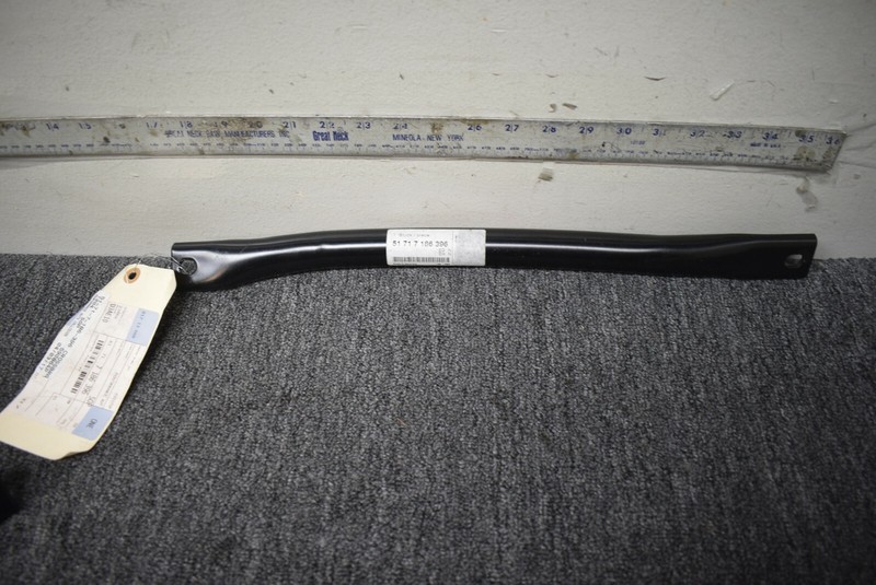 BMW 550I FRONT RIGHT CROOSFACE FACTORY OEM