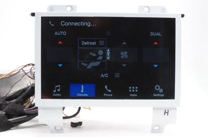 FORD EDGE Information Display Screen SYNC3 Module OEM 2016 - 2019