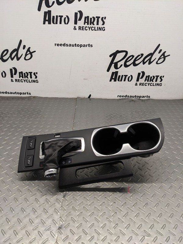 2016-2022 ACURA ILX CENTER CONSOLE SHIFTER CUPHOLDER BEZEL SEAT SWITCH 1142687