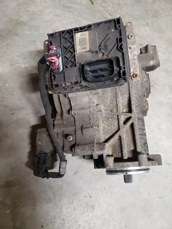2018-2019 CHEVROLET EQUINOX Rear Axle Diff Carrier AWD 1.5L OEM