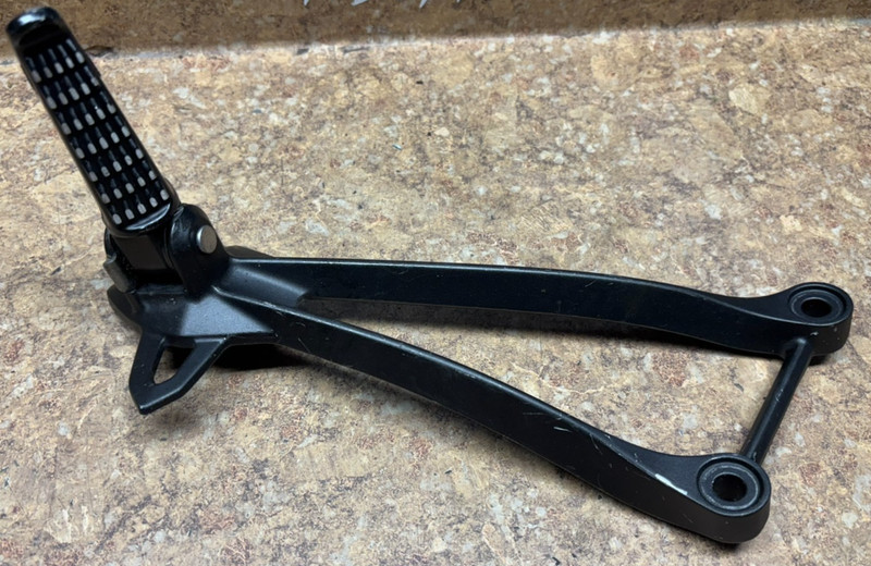 2012 Kawasaki Ninja ZX600R ZX600 ZX 600 R Left Rear Passenger Foot Peg Rest b5