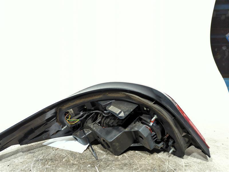 2008 BMW 528i Right Tail Light Assembly Black OEM 397623 Used 160K Miles