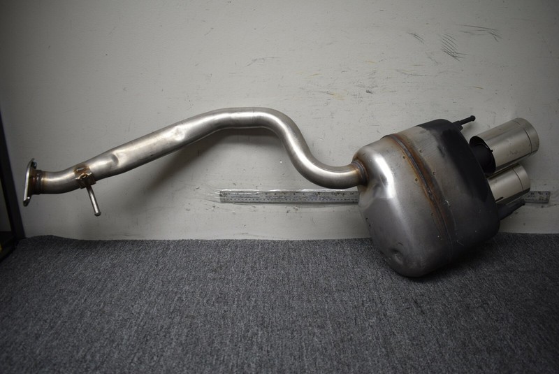 TOYOTA REAR MUFFLER EXHAUST FACTORY OEM