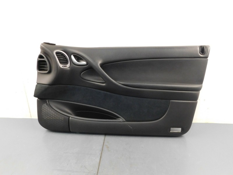2006 05 06 Pontiac GTO Right Passenger Door Panel #2242 K3
