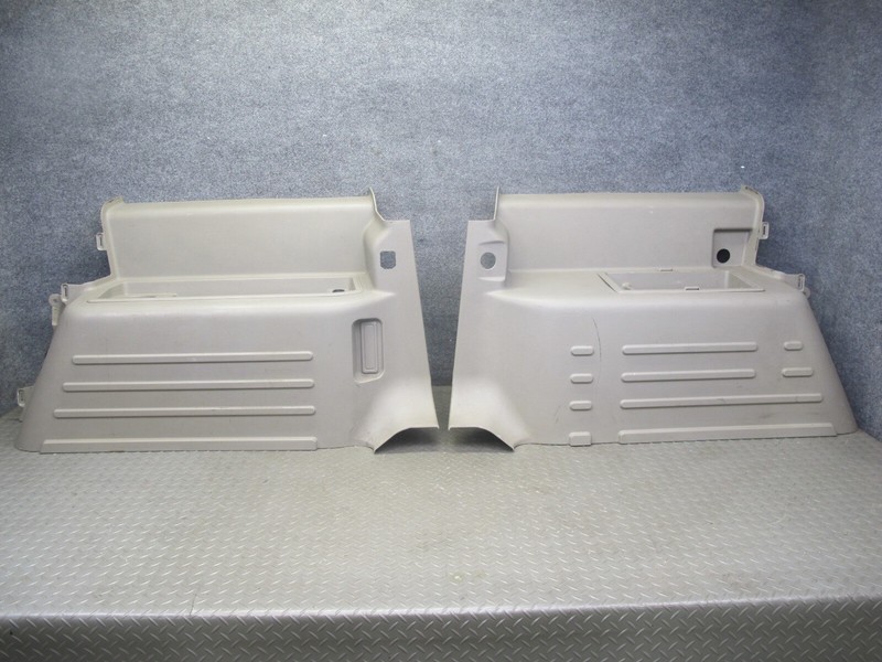2003-2004 HUMMER H2 REAR LEFT & RIGHT TRUNK QUARTER TRIM COVER PANEL SET OF 2