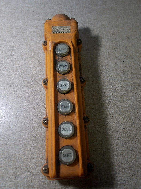 Kasuga COB 63 41-1149 Up Down East West North South Button Control Assembly