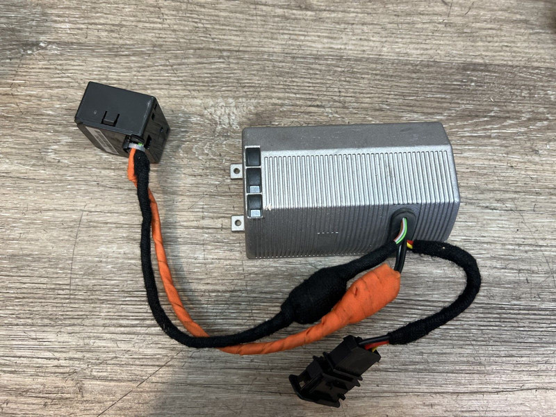 2018-2023 VOLKSWAGEN ATLAS REAR POWER INVERTER OEM PART# 3CN-907-155
