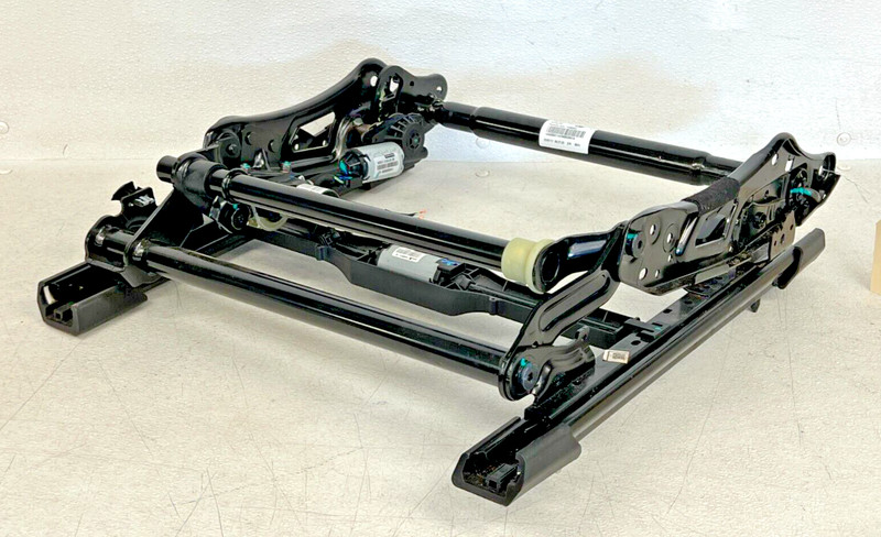 ⭐2016-2020 CADILLAC CT6 FRONT RIGHT SIDE SEAT LOWER TRACK FRAME W/ MOTOR LOT2562