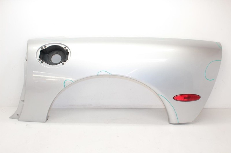 97-04 CORVETTE 5.7L LS1 Silver Driver Left Rear Quarter Panel 10408005