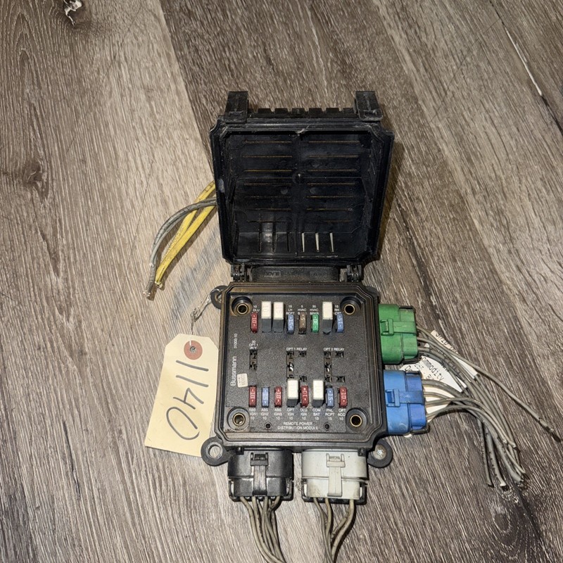 Freightliner COLUMBIA Fuse Box - Bussmann 31002-10