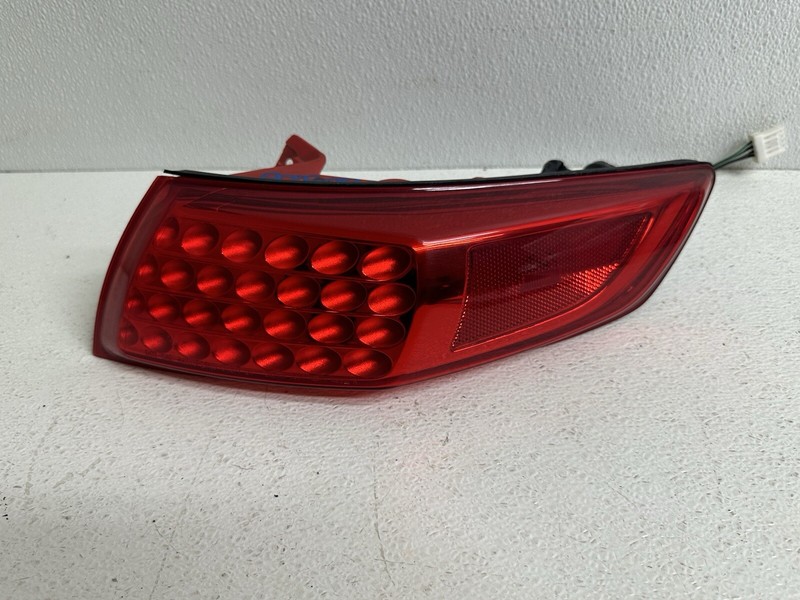 2003-2008 Infiniti FX35 Right Passenger Tail Light Lamp Taillight Taillamp Oem