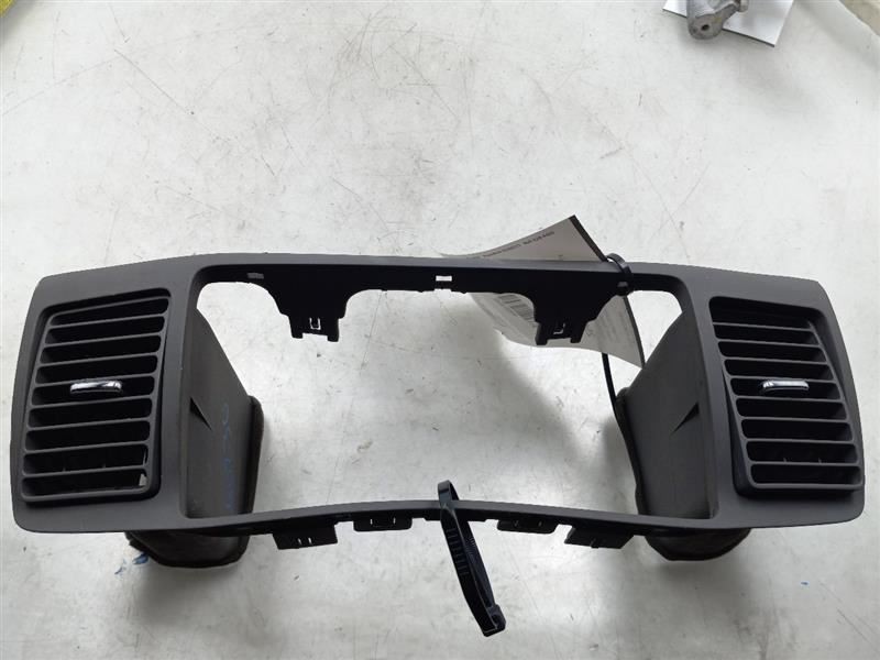 2006 TOYOTA COROLLA LE DASH RADIO BEZEL WITH VENTS